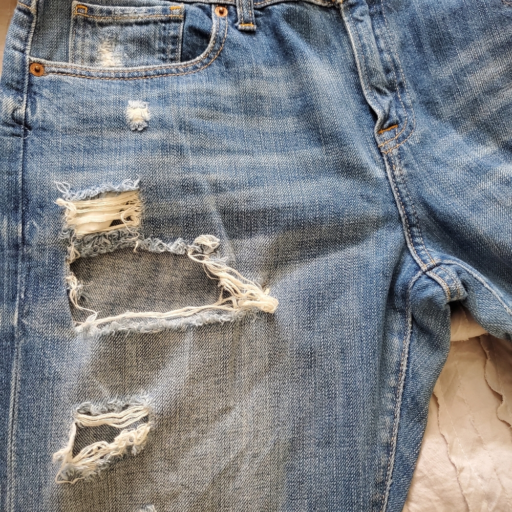Lucky Brand Sienna Cigarette Distressed Boyfriend Jeans - Picture 6 of 7